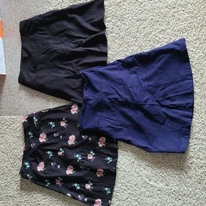 Bundle of Betabrand Skorts